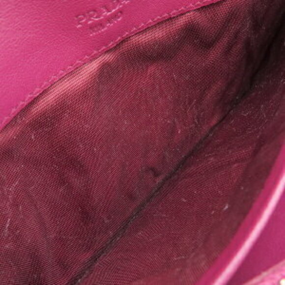 Prada Tessuto Quilted Wallet Nylon Red Bifold Logo Pass - Picture 14 of 14